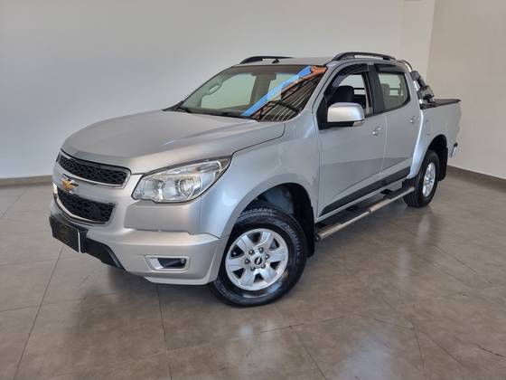 CHEVROLET S10 2.5 LT 4X2 CD 16V FLEX 4P MANUAL CHEVROLET S10 2.5 LT 4X2 CD 16V FLEX 4P MANUAL